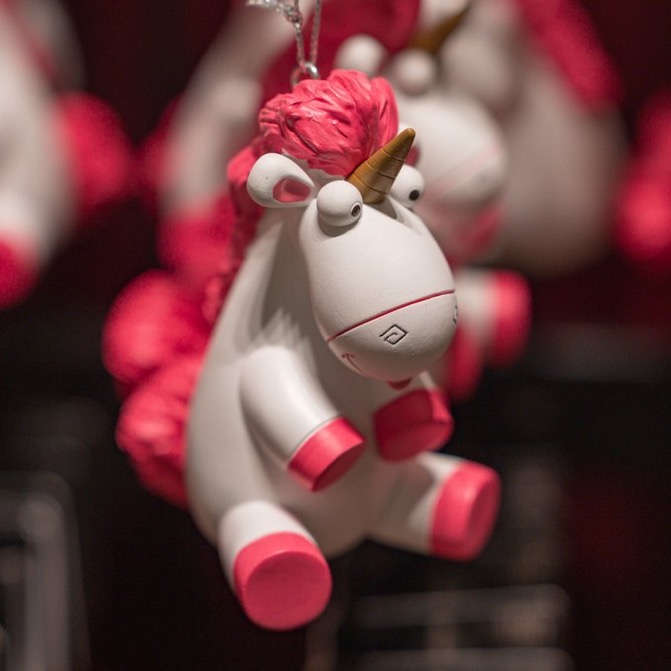 More holiday ornaments at Universal Orlando